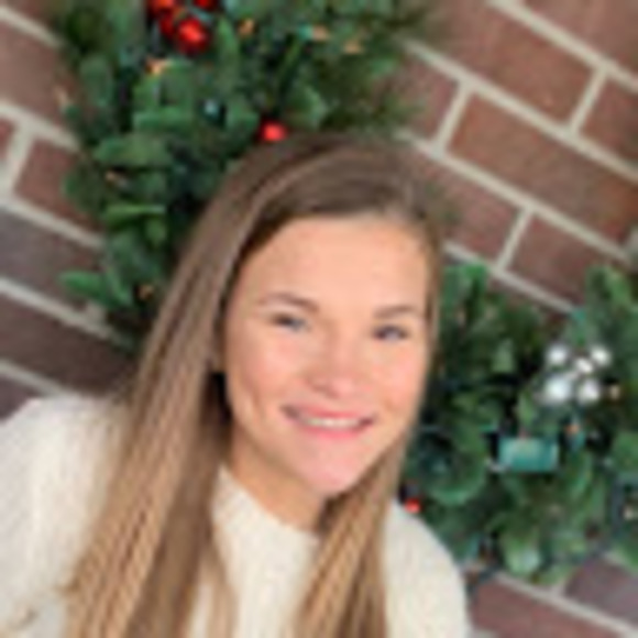 Meet your Posher, Emma - Picture 1 of 1